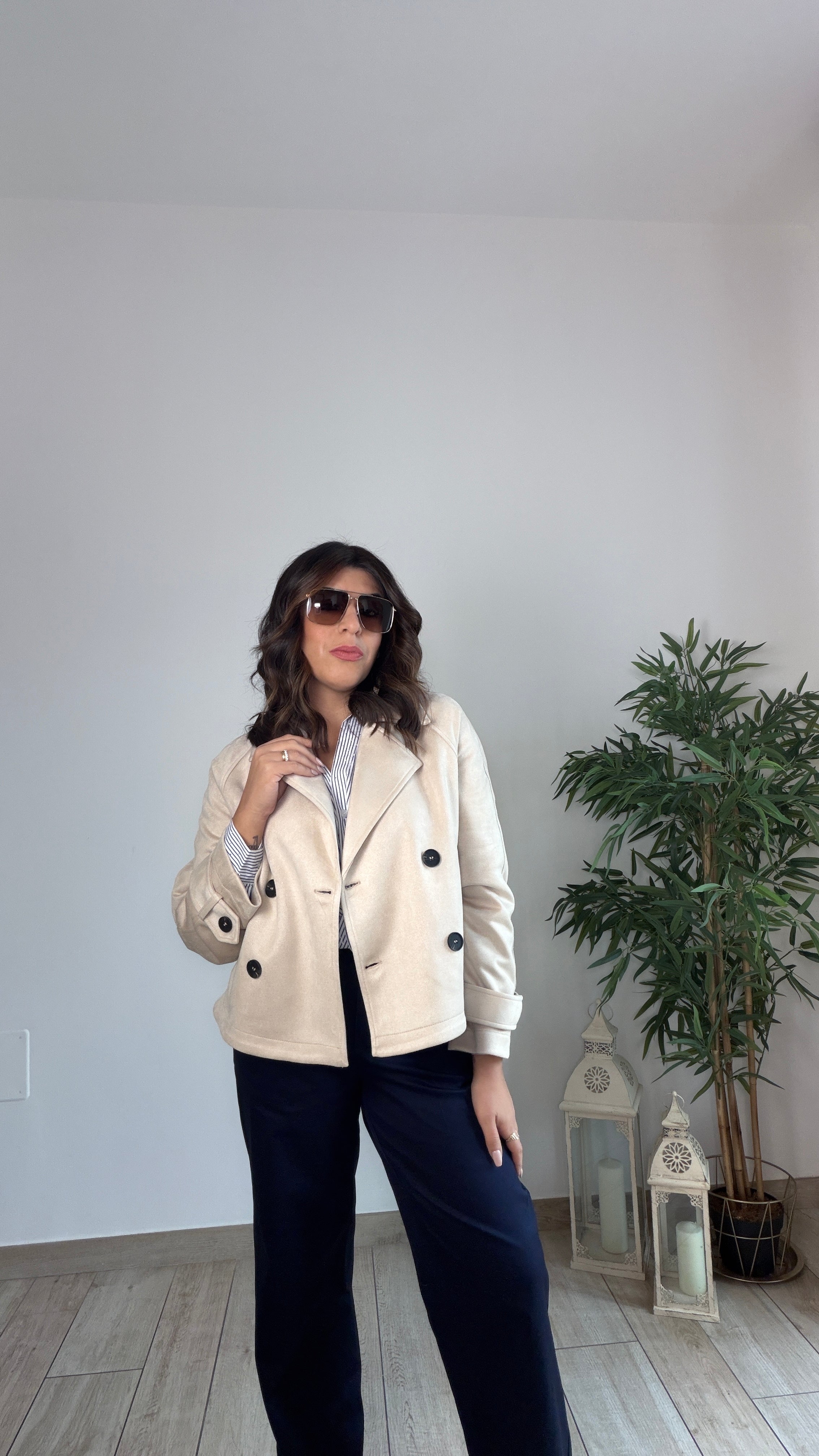 Trench corto